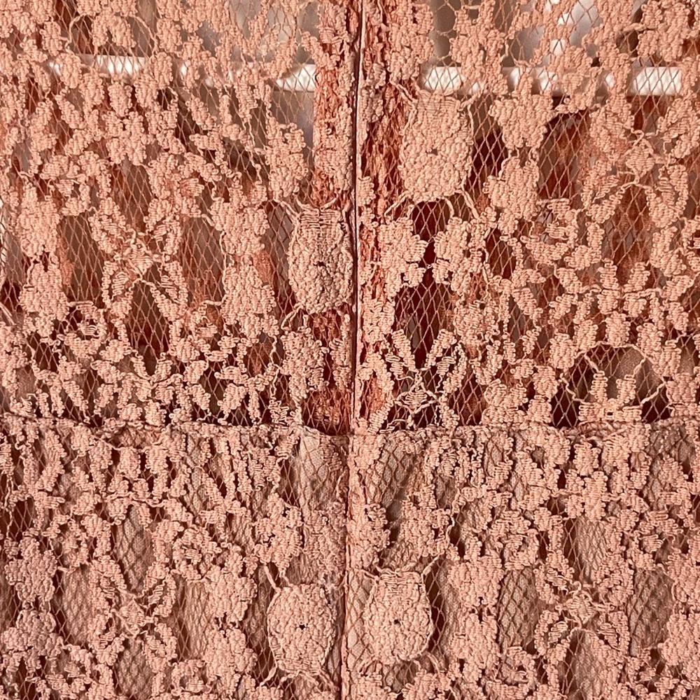 Monteau Los Angeles Blush Lace Handkerchief-Hem Dress | Romantic Boho | L - Picture 6 of 8